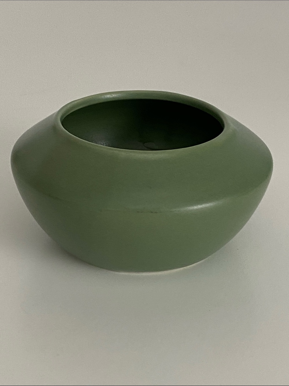 Green Ceramic Bowl - Decorative Home Art